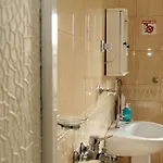 Italia ホテル 3*