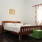 Italia Hotel Tirana
